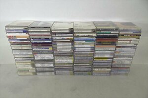 V CD approximately 200 sheets genre sama . many genre CD together used 240305R9301