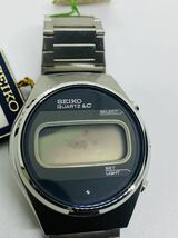 希少　SEIKO セイコー LC 0644-8000 スクエア デジタル文字盤 クオーツ　メンズ腕時計 デッドストック　動作未確認　ジャンク品　(14)_画像5