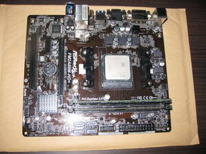 ASRock FM2A88M-HD+R3.0 AMD A10-7700他