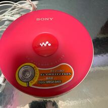 SONY ソニー ポータブルCDプレーヤー WALKMAN ウォークマン D-EJ002 ピンク CDウォークマン CD-R G-PROTECTION 5701975 音出し確認済_画像2
