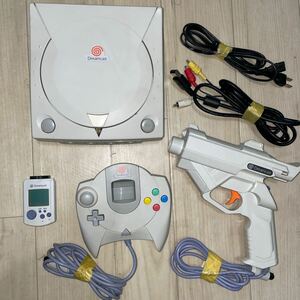 RBT312a ジャンク 簡易作動確認済み セガ ドリームキャスト本体 HKT-3000 DC Dreamcast SEGA 中型ガン コントローラー HKT-7800 HKT-7700付