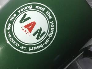 別注アイテム アイビーグリーン！VAN JAC ヴァンヂャケット マグカップ 永遠の丸VANロゴデザイン VAN JACKET INC /ミニクーパー ノベルティ