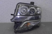 ホンダ N-BOX+ ボックス L 前期(JF1) 純正 コイト 動作保証 左 ヘッドライト HID バラスト レベライザー付 キセノン 100-62038 s010863_画像1