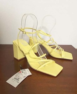 Zara Zara Cream Yellow Square Sandal Seart