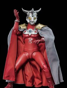 Ultraman Leo Manto Figuarts Figuarts Ultraman Leo Figure Ultraman мягкий винил