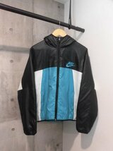 NIKE ナイキ L.I.S. ビクトリーフィルジャケットM/フード付き 中綿ジャケット/フーディ ブルゾン/メンズ/369014-012_画像2