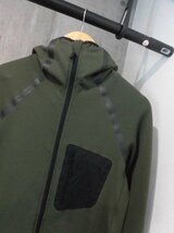 MOUNTAIN HARDWEAR/マウンテンハードウェア OE0488 マイクログリッドジャケットV.3/フード付き ストレッチ フーディ M/メンズ/アウトドア_画像4