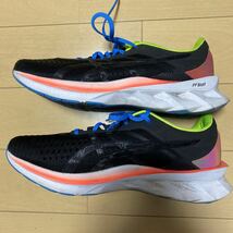 ASICS アシックス ランニングシューズ　NOVABLAST 1011A681 サイズ26.0cm_画像4