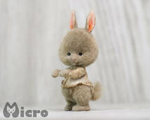 ★Micro★「Rabbit」高さ4.5ｃｍ・うさぎ・ハンドメイド・アンティーク風・羊毛フェルト・ドールハウスなどに★_画像8