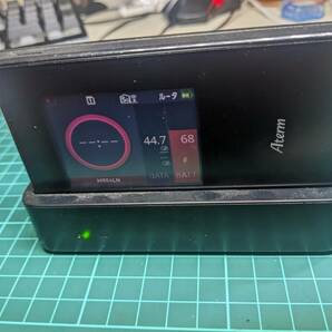 NEC Aterm MR04LN LTEモバイルルーター クレードル付きの画像1