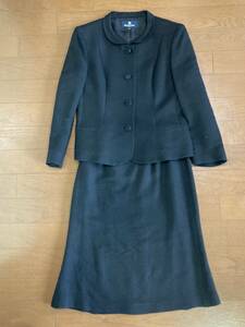 アクアスキュータム Aquascutum スーツ　フォーマル スカート セットアップ 日本製 礼服 喪服 入学式 冠婚葬祭 9号 ウール シルク
