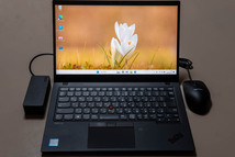 ThinkPad X1 Carbon Gen7 2019 i7-8665U 16GB, 超高速 512GB SSD,新品 4K UHD IPS DCI-P3 100%, Sim Free LTE, IR 顔 指紋 Bluetooth, Win_画像2