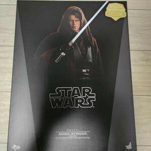 ホットトイズ『スター・ウォーズ エピソード3/シスの復讐』1/6スケールフィギュア アナキン・スカイウォーカー（ダークサイド版）の画像1