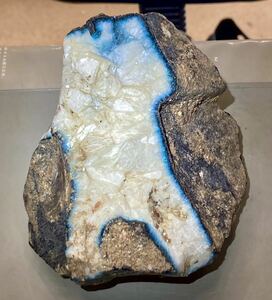 インドネシア産超巨石天然ブルーアイス原石1516g激レア石^ ^大迫力^ ^