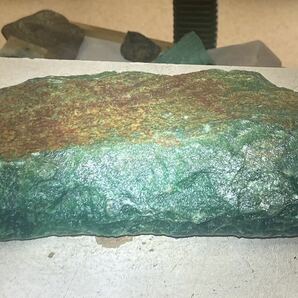 インド産超巨石天然アベンチュリン原石2.28kg［インド翡翠］の画像9