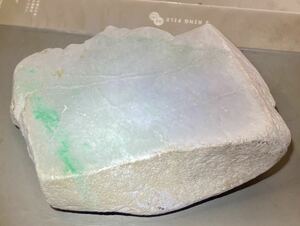  Myanma production . stone natural book@.. raw ore 2.40kg1 surface cut polished [JADEITE] beautiful ^ ^