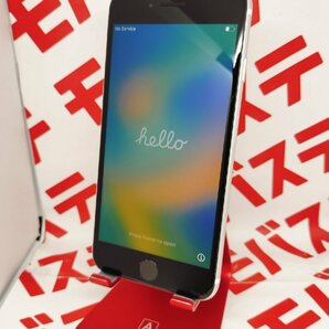 【即決!送料無料】SIMフリー iPhoneSE2 256GB ホワイト 本体 6214 国内版 SIMロック解除品 APPLEの画像1