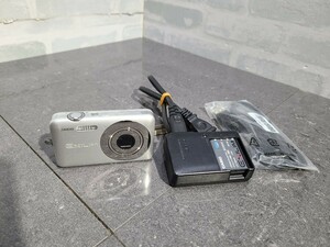 【中古動作品】管1Z93 CASIO EXILIM EX-Z800 コンパクトデジタルカメラ シルバー