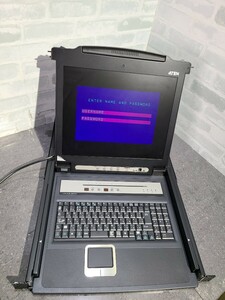 【中古動作品】管1Z67 LCD KVM Switch CL5708M 8ポートKVMドロワー　通電OK 