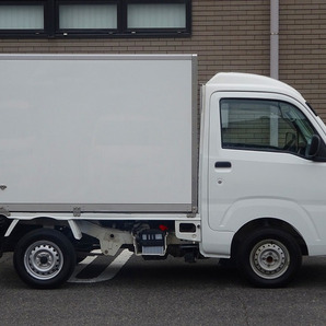 【諸費用コミ】:平成31年 ダイハツ ハイゼットトラック 保冷車 オートマ 社外ナビ・ワンセグTVの画像8