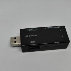 USB　電圧計　USB電圧計　電流計　デジタル