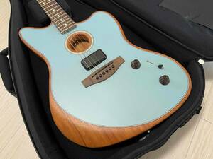 Fender крыло ACOUSTASONIC.... Sonic Jazzmaster PLAYER Ice Blue с футляром прекрасный товар 