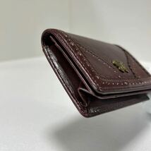 ☆良品☆ ◆ANNA SUI アナスイ◆ カードケース　名刺入れ　本革　バタフライ ロゴ金具＆ロゴ刻印　ボルドー 【USED】0306_画像5