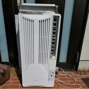 コイズミ KOIZUMI ルームエアコン 窓用エアコン KAW-1692 2019年製 ウインド形冷房専用 リモコン有の画像1