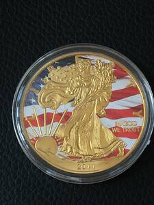 Z69-18)海外丸形記念金貨、カラーコイン、メダル*2011年アメリカ女神*参考品1枚　ゴールド