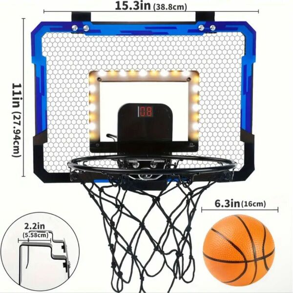 子供用の屋内バスケットボールフレームは複数の構成で利用可能であり、屋内ドアにはLEDライト、電子スコアキーパー