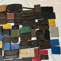 1円【ジャンク】LOUIS VUITTON ルイヴィトン　ブランド　モノグラム　ダミエ　エピ　タイガ他　財布　小物　まとめ　63点セット　大量　F12_画像3