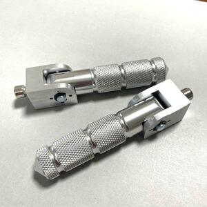 フットペグ バックステップ シルバー 可倒式 タンデムステップ CNC アルミ 左右セット