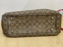 【22916】美品 COACH コーチ 2WAY シグネチャーショルダーバッグ F58310 PVC×レザー カーキ×ピンク_画像6