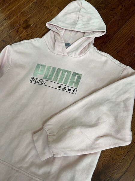 PUMA（プーマ）パーカー（子供服）