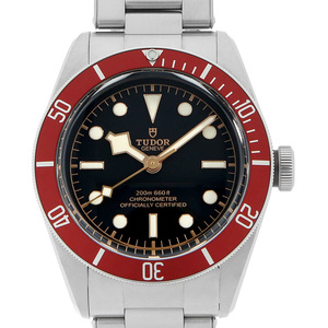 Tudor Heritage Black Bay 79230R использовали мужские часы