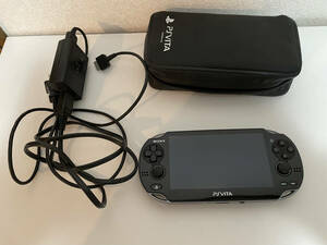 PlayStation Vita 3G/Wi-Fiモデル　PCH-1100　箱無し、動作確認済み、32Gメモリーカード、ケース付属