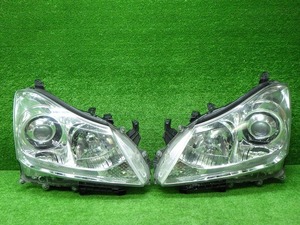 トヨタ　200系　マジェスタ　ヘッドライト　左右　HID　30-359　J　240229008