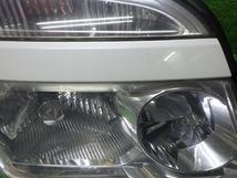 トヨタ AZR60/65 ヴォクシー 後期 右ヘッドライト HID 28-183 V1 240305017_画像2