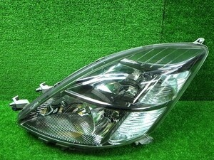 トヨタ　ANM10/15　アイシス　前期　左ヘッドライト　HID　44-61　C　240308121