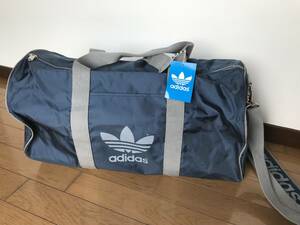 当時物　未使用　デッドストック　アディダス　adidas　スポーツバッグ　品番：B-41　サイズ：約50㎝　　HF1634