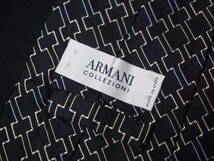 美品 【ARMANI COLLEZIONI アルマーニ コレッツォーニ】A2250 ブラック 黒 イタリア 伊製 SILK ブランド ネクタイ 古着 良品_画像3