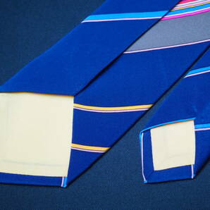 美品 【LEONARD レオナール】A2486 ネイビー ブルー イタリア ITALY製 SILK ブランド ネクタイ 古着 良品の画像4