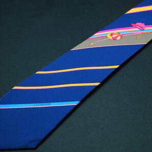 美品 【LEONARD レオナール】A2486 ネイビー ブルー イタリア ITALY製 SILK ブランド ネクタイ 古着 良品の画像6