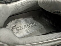 CHANEL シャネル メタリックレザー スニーカー　サイズ40_画像9