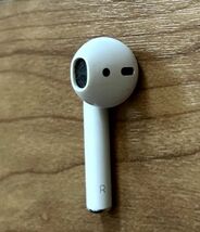 USED★Apple AirPods 第2世代★A2032 R 片側のみ エアポッツ 右_画像6