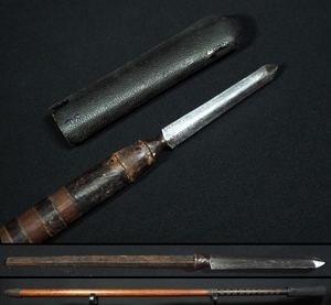 生ぶ出し！両鎬槍 御駕籠槍 刃長9.9cm 頑強樫柄 蕪巻 時代金具 石突 槍拵一式 登録不要