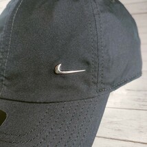 【55-57cm】NIKE　ナイキ　ブラック　キャップ　ユニセックス　スポーツ　ロゴ刺繍　ゴルフ　ジム　ダンス　スポーツ　アウトドア_画像4