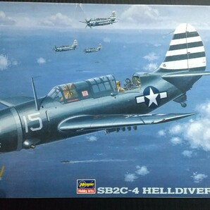 【送710円可・デカール無し】レベル 1/48 SB2C-4 ヘルダイバー // Revell 1/48 Curtiss SB2C-4 Helldiver【86144】エッチングパーツ付きの画像1