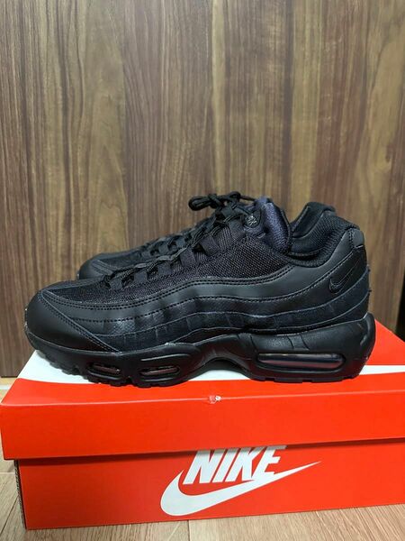 Nike Air Max 95 Essential 新品 27センチ