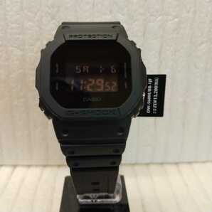 G-SHOCK 5600シリーズ ソリッドカラーズ デジタル スクエア ブラック 反転液晶 メンズ腕腕時計 DW-5600UBB-1JF 新品国内正規品タグ付きの画像9